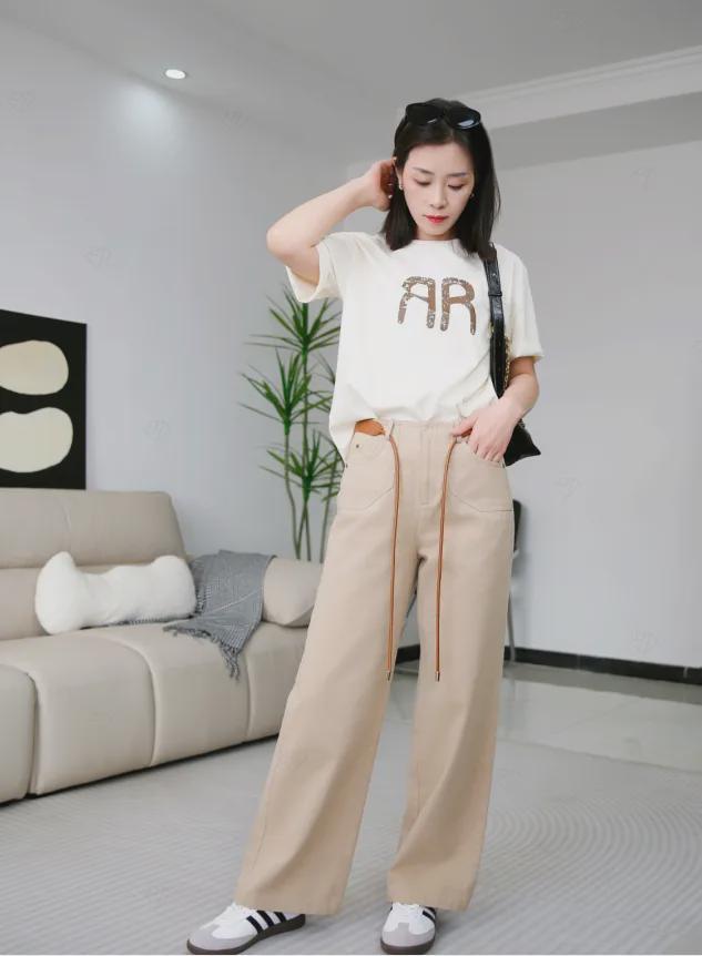 杏彩体育注册西装系哪个扣子T恤T恤夏天的T恤这样穿最美